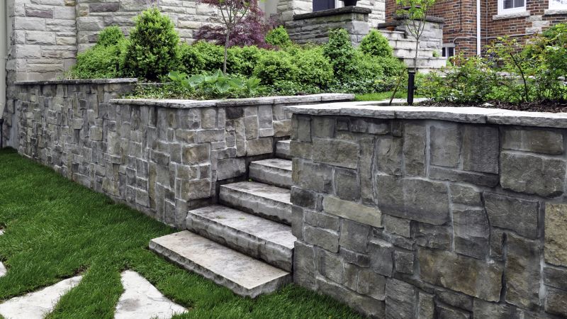 Stone Wall Hardscaping